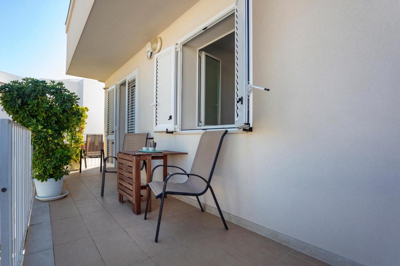 プンタ・セッカ Terrazza Montalbanoヴィラ エクステリア 写真